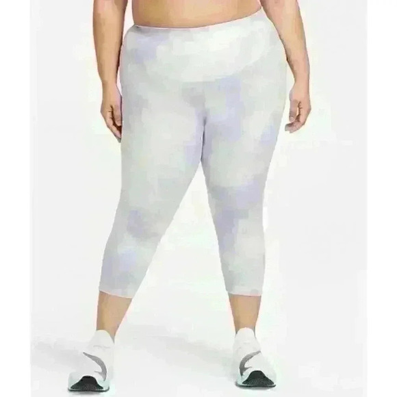 NEW! Nike One Women's Plus Size 1X Tie Dye Mid-Rise Crop Leggings - Picture 1 of 5